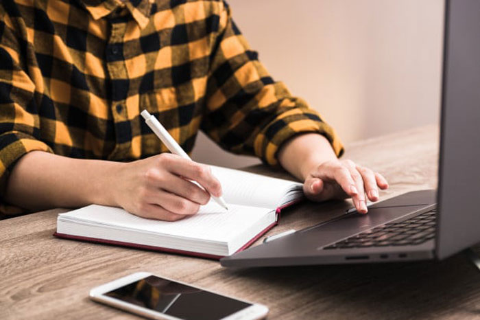 آموزش TOEFL با متد کاملاً عملی و تست محور