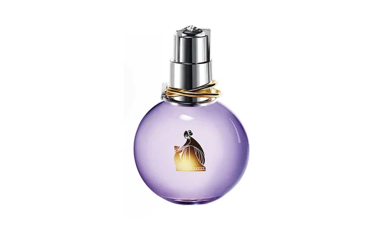 راز جذابیت عطر زنانه با نت یاس و مریم